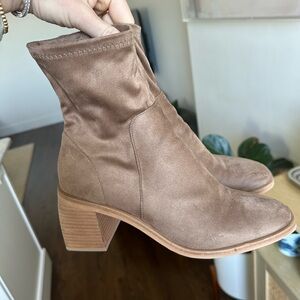 Dolce Vita Indiga Booties in Truffle Stella Suede